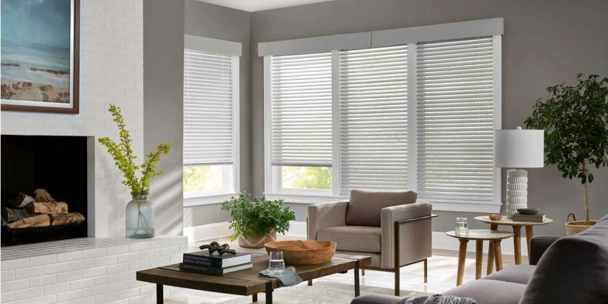 Blinds in Dubai: Enhancing Your Living Spaces