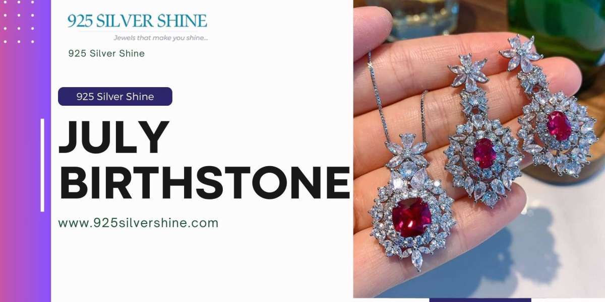 Exploring July Birthstone Jewelry Online in England and Japan